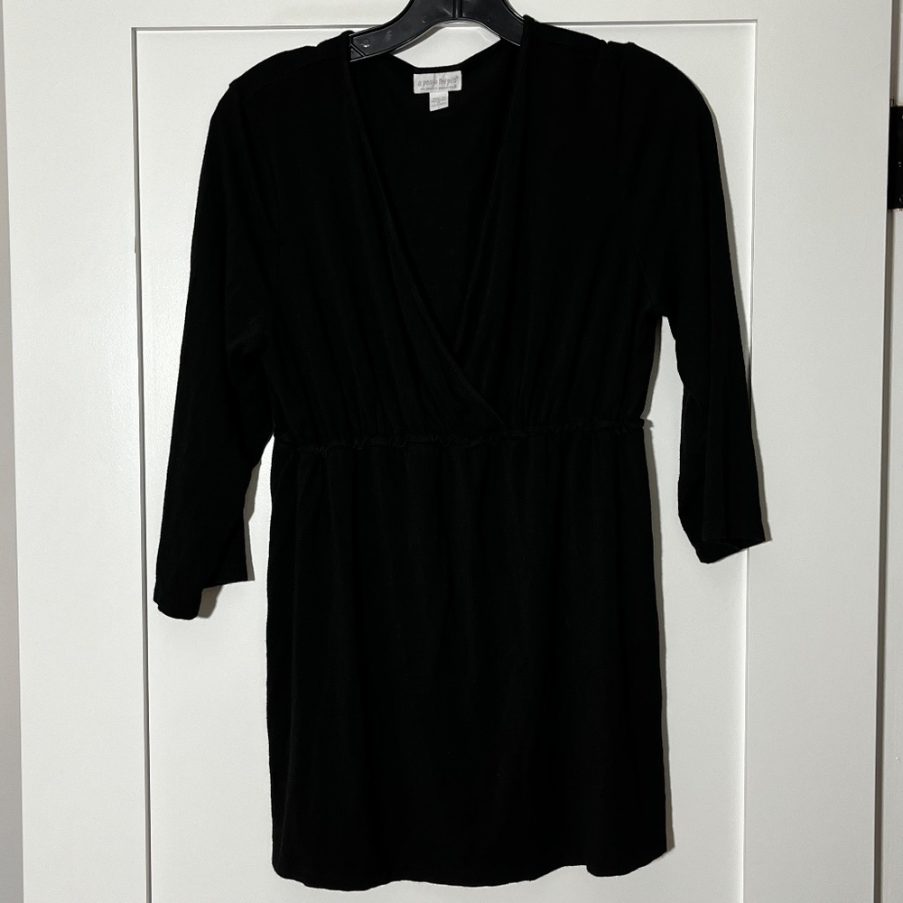 Maternity/Nursing Top - A Pea in The Pod - Size Large